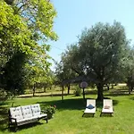 I 2 Leoni فندق مبيت وإفطار 4*