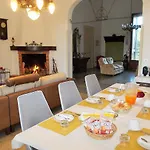 莱奥尼别墅住宿加早餐旅馆 莱切